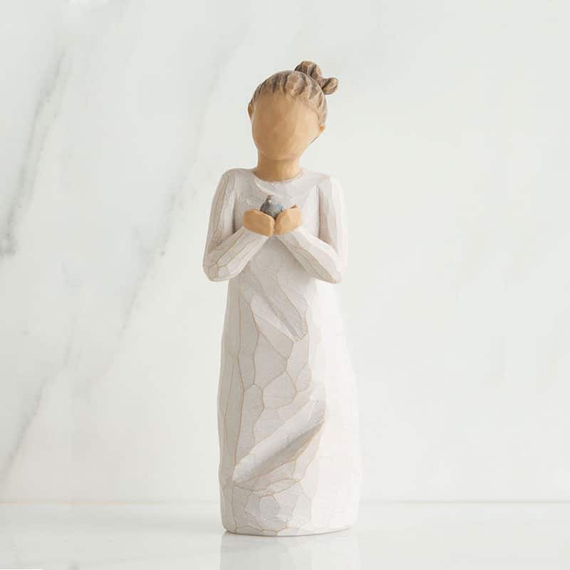 Willow Tree - Nurture Figurine - Protecting that which we love