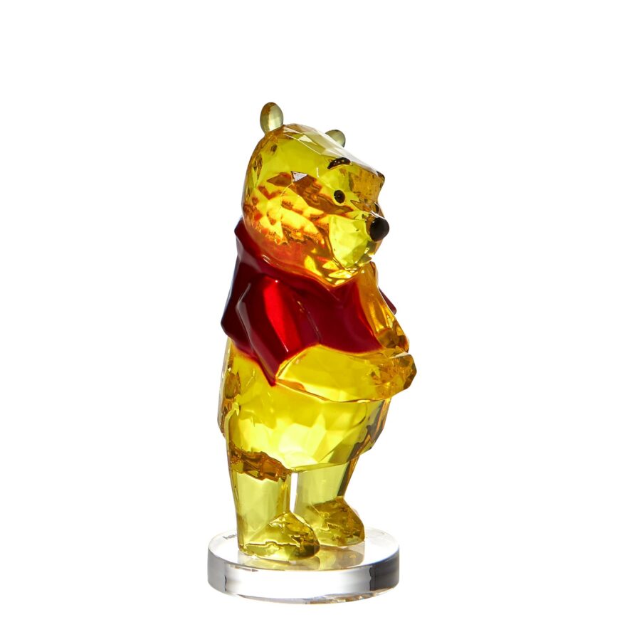 Disney Showcase Facets Winnie The Pooh Figurine